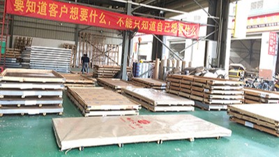 點(diǎn)贊裝飾生產(chǎn)實(shí)力深厚，滿足您的定制需求